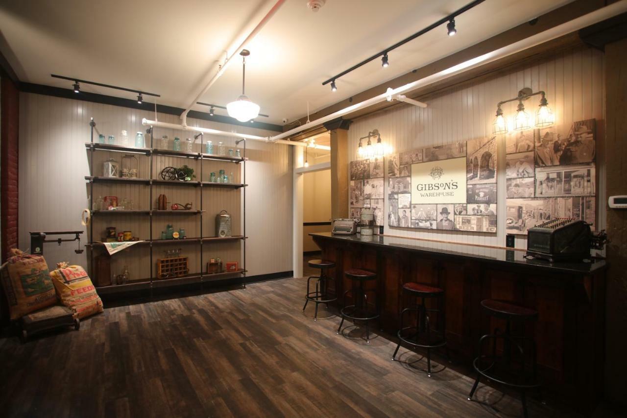 Gibson'S Warehouse Apartment Staunton Bagian luar foto